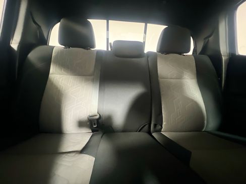 Used 2023 Toyota Tacoma TRD Off-Road image 33