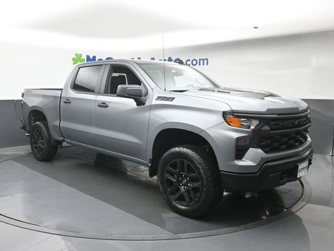 New 2026 Chevrolet Silverado 1500 Custom Trail Boss w/ Dark Appearance Package AWD/4WD image 2
