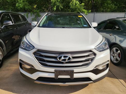 Used 2017 Hyundai Santa Fe Sport w/ 2.4L Tech Package 04 FWD image 2