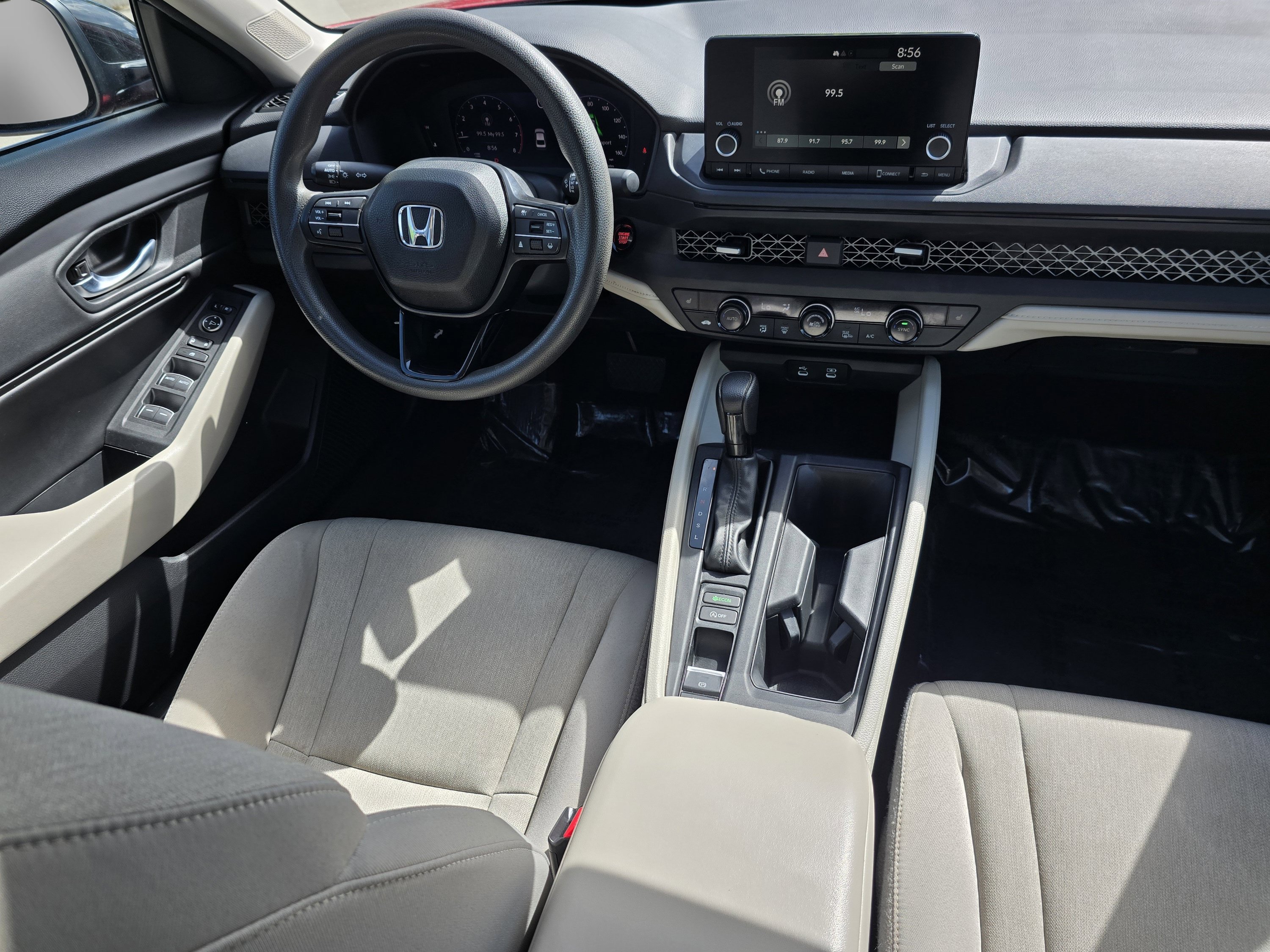 Used 2025 Honda Accord SE image 30