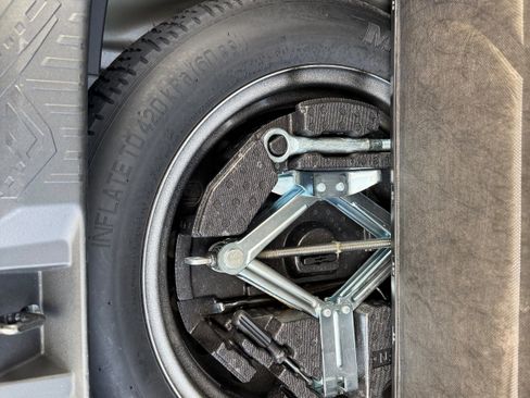 Used 2024 Subaru Crosstrek 2.5i Wilderness w/ Crosstrek Mirror Package image 12