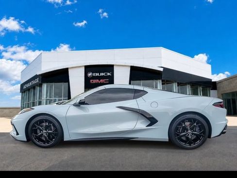 Certified 2021 Chevrolet Corvette Stingray Premium Cpe w/ Z51 Performance Package RWD image 9