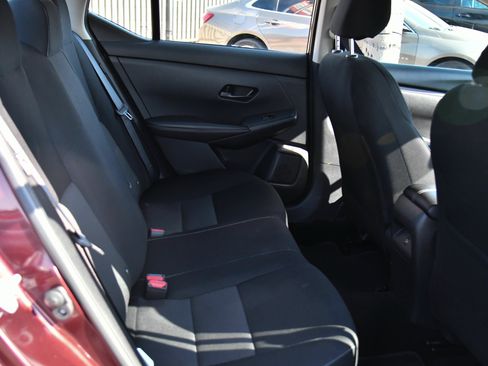 Used 2025 Nissan Sentra SV FWD image 36