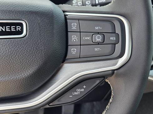 New 2026 Jeep Grand Wagoneer 2WD image 23