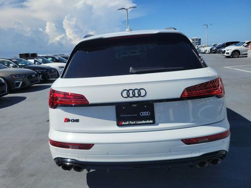 Certified 2025 Audi SQ5 Premium Plus AWD/4WD image 5