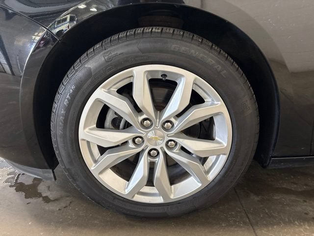 Used 2018 Chevrolet Impala LT w/ LT Convenience Package FWD image 7