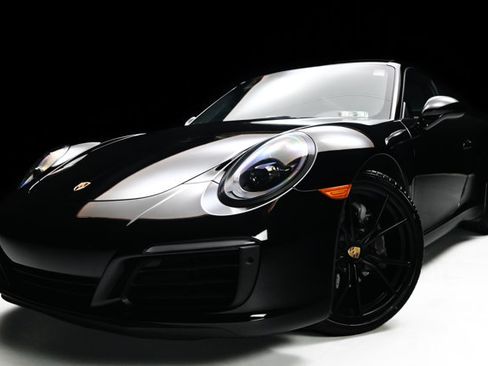 Used 2019 Porsche 911 Carrera RWD image 22