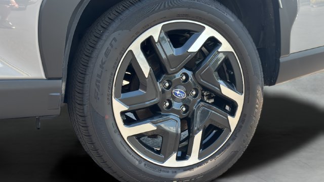 Used 2026 Subaru Forester Limited AWD/4WD image 17