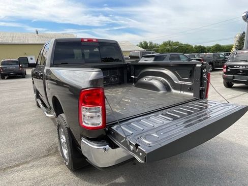Used 2024 RAM 2500 Tradesman w/ Chrome Appearance Group AWD/4WD image 51