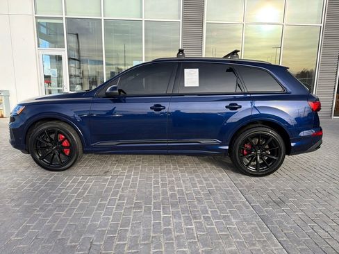 Used 2021 Audi Q7 3.0T Premium Plus w/ Executive Package image 2