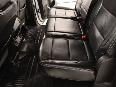 Used 2024 Chevrolet Silverado 2500 W/T w/ WT Convenience Package image 11