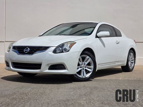 Used 2012 Nissan Altima 2.5 S w/ Convenience Pkg image 1