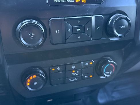 Used 2020 Ford F150 XL w/ Equipment Group 101A Mid AWD/4WD image 23