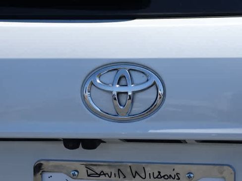 Used 2022 Toyota Highlander Platinum AWD/4WD image 8