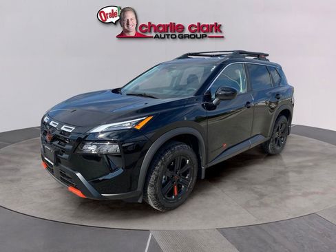 New 2026 Nissan Rogue SV AWD/4WD image 2