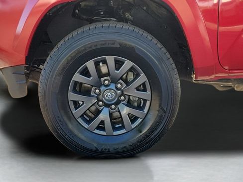 Used 2023 Toyota Tacoma SR5 AWD/4WD image 25