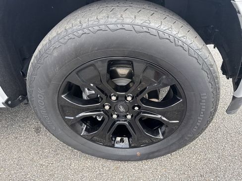 Used 2023 Ford F150 Lariat w/ Equipment Group 502A High image 12