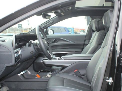 Used 2024 Cadillac Lyriq Luxury w/ LPO, Floor Liner Package image 8