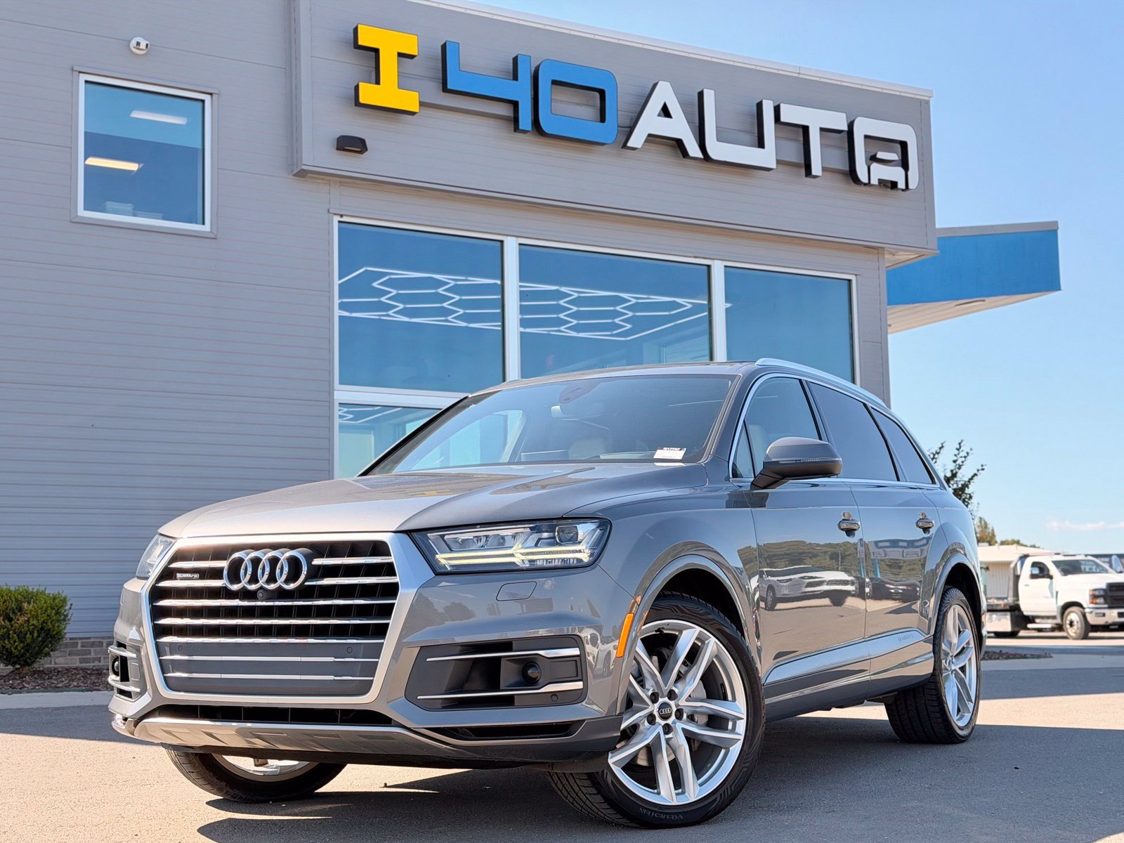 Used 2018 Audi Q7 3.0T Prestige w/ Prestige Package AWD/4WD image 1