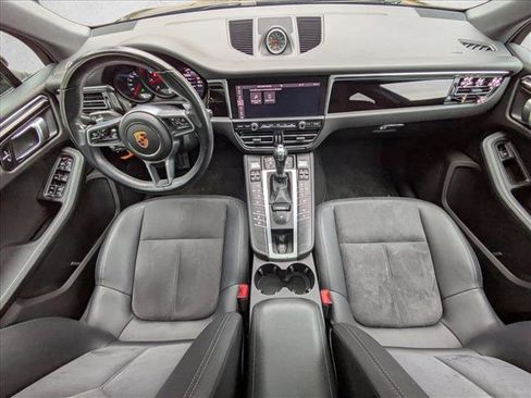Used 2019 Porsche Macan image 10