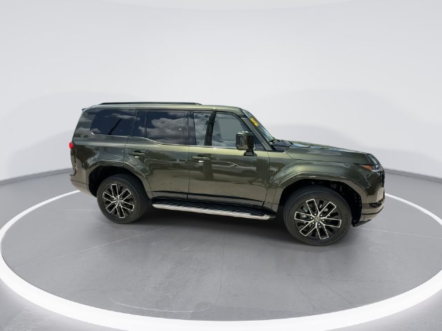 Certified 2025 Lexus GX 550 w/ Cold Area Package AWD/4WD image 9