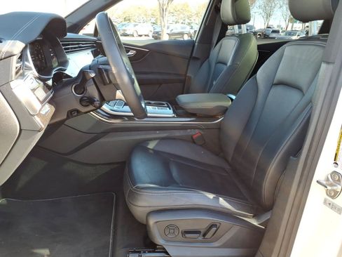 Used 2025 Audi Q7 3.0T Premium Plus AWD/4WD image 18