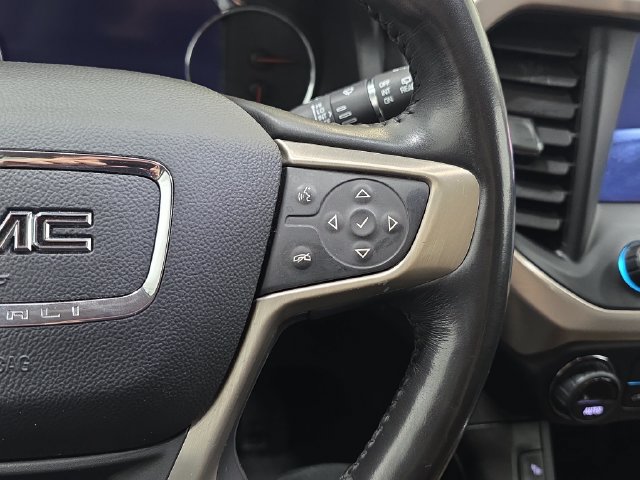 Used 2019 GMC Acadia Denali AWD/4WD image 17