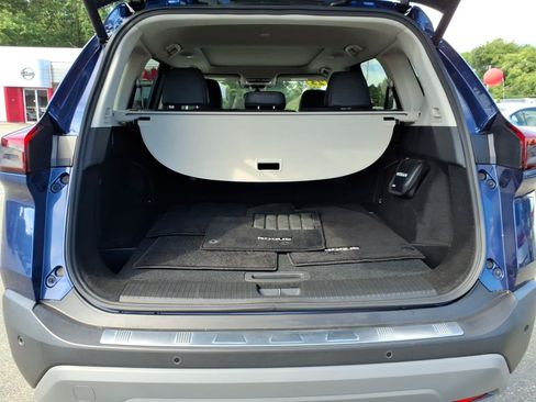 Used 2023 Nissan Rogue SV w/ SV Premium B Package AWD/4WD image 16