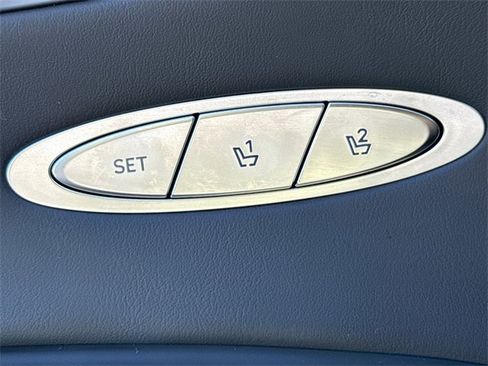 Used 2025 Genesis GV70 3.5T Sport image 24