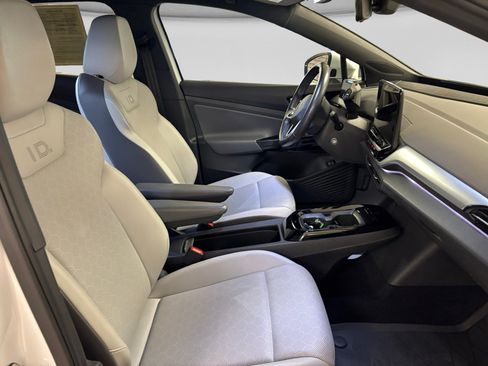 Used 2022 Volkswagen ID.4 Pro S RWD image 17