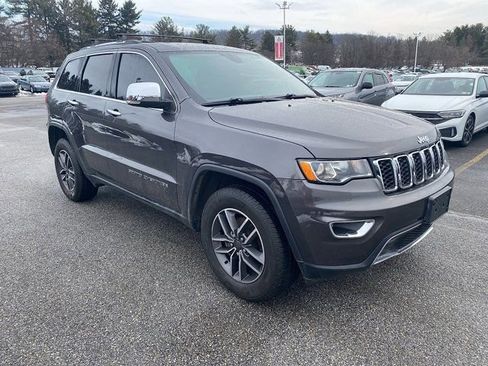 Certified 2019 Jeep Grand Cherokee Limited image 9