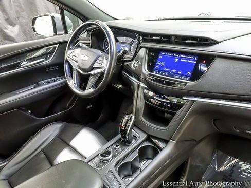 Certified 2021 Cadillac XT5 Premium Luxury image 24