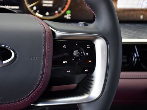 New 2026 INFINITI QX80 Autograph w/ Premium Cargo Package image 9