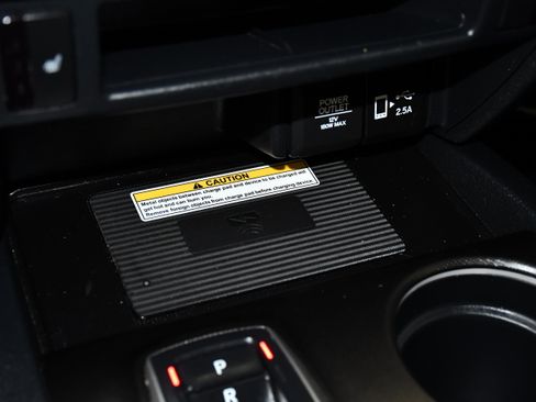 Certified 2023 Honda Passport TrailSport image 30