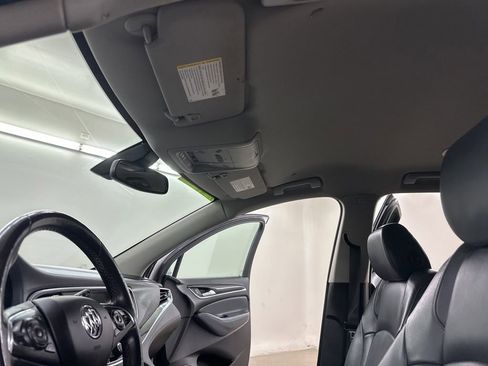 Used 2019 Buick Enclave Essence AWD/4WD image 35