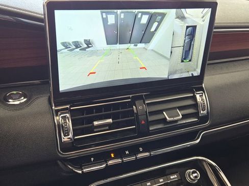 Used 2024 Lincoln Navigator L Reserve w/ Equipment Group 201A image 26
