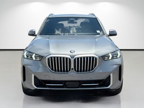 Used 2025 BMW X5 xDrive40i AWD/4WD image 8