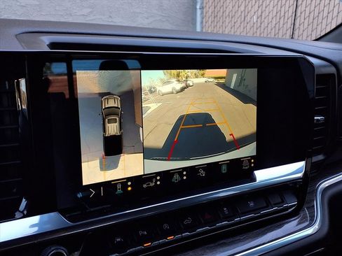 Used 2022 Chevrolet Silverado 1500 LTZ w/ LTZ Convenience Package II image 8