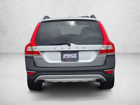 Used 2015 Volvo XC70 T5 Premier Plus FWD image 6