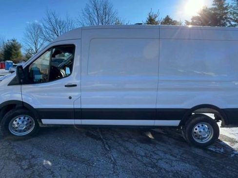 New 2026 Ford Transit 150 148 Medium Roof AWD image 5
