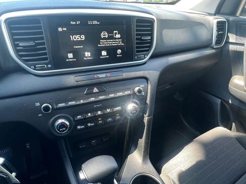Used 2021 Kia Sportage LX w/ LX Fwd Popular Package image 23