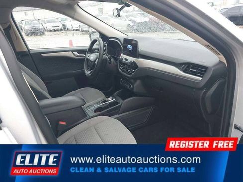 Used 2020 Ford Escape SE FWD image 9