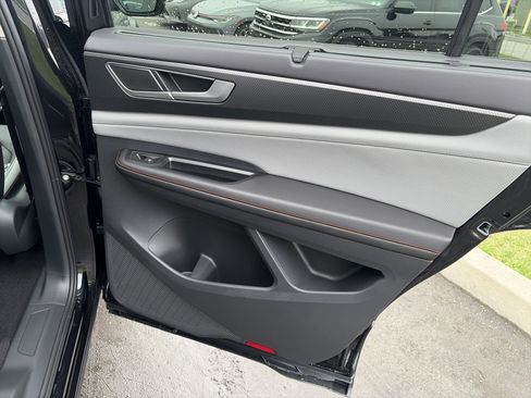 New 2026 Volkswagen Atlas Peak Edition AWD/4WD image 23