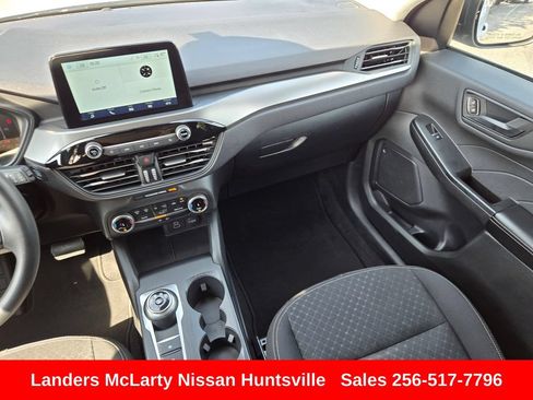 Used 2025 Ford Escape Active AWD/4WD image 16