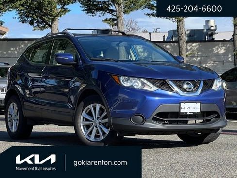Used 2018 Nissan Rogue Sport SV image 1