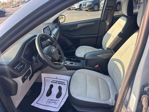Used 2023 Ford Escape Active image 21