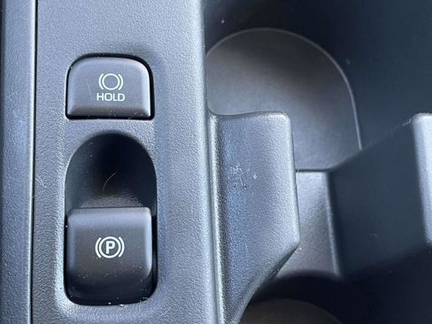 Used 2024 Toyota Corolla LE FWD image 29