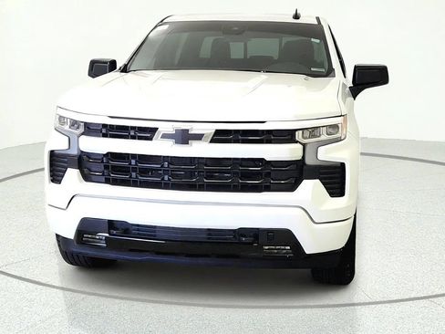Used 2026 Chevrolet Silverado 1500 RST w/ Convenience Package II AWD/4WD image 2