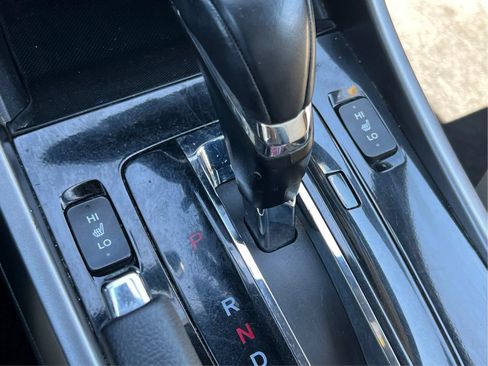 Used 2017 Honda Accord EX-L image 46