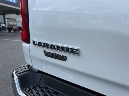 New 2026 RAM 1500 Laramie AWD/4WD image 36